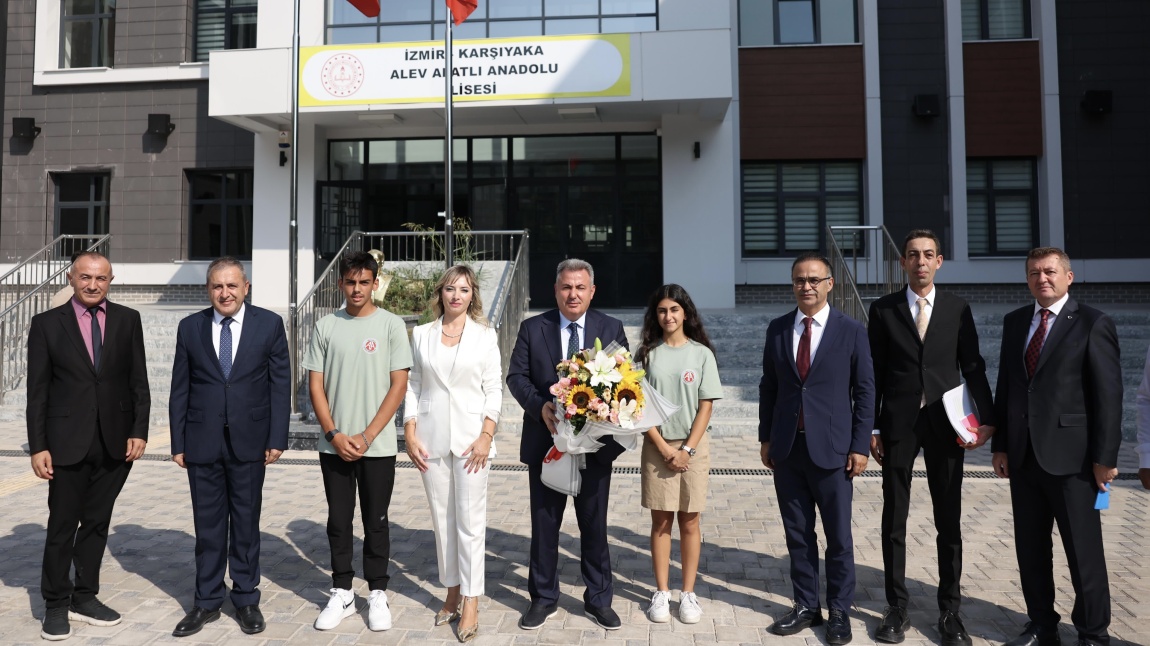 Sayın Valimiz Dr. Süleyman Elban ve İl Milli Eğitim Müdürümüz Dr. Ömer Yahşi’nin okulumuzu ziyaretleri
